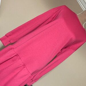 ⭐️⭐️ Vibrant Pink Long Sleeve Sweatshirt Dress - size XL / 2X